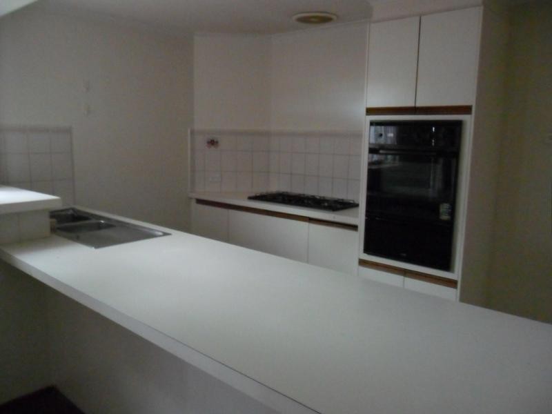 2 Dewpoint Crescent, Hampton Park VIC 3976