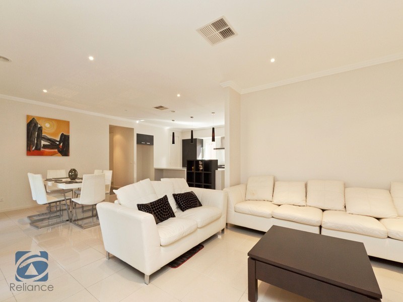 21 Carbine Way, Lyndhurst VIC 3975