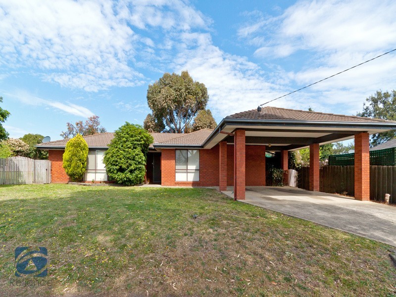 14 Wynette Close, Hampton Park VIC 3976