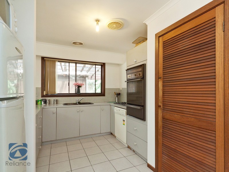 14 Wynette Close, Hampton Park VIC 3976