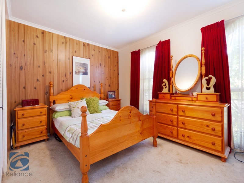 9 Rutland Court, Keysborough VIC 3173