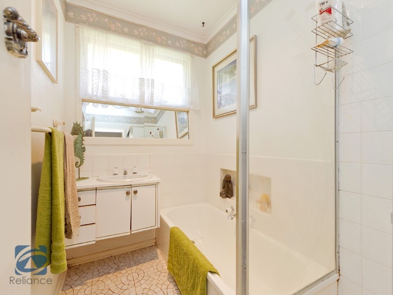 9 Rutland Court, Keysborough VIC 3173