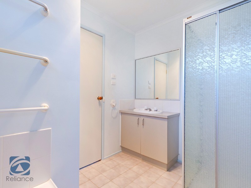 9 Meredith Crescent, Hampton Park VIC 3976