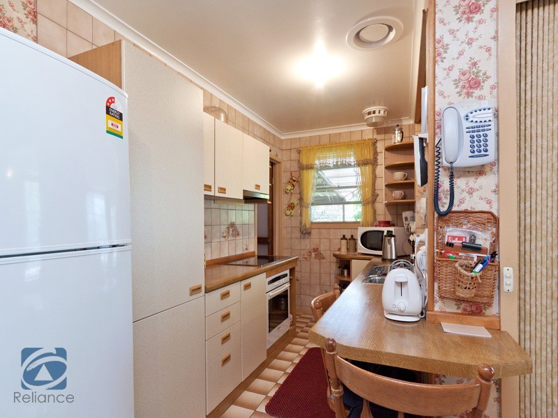 6 Deanswood Road, Hampton Park VIC 3976