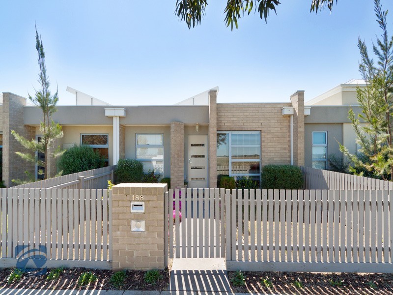 188 Paterson Drive, Lynbrook VIC 3975