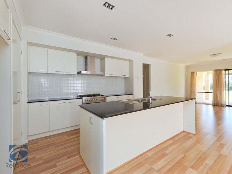 3 Tobin Way, Lyndhurst VIC 3975