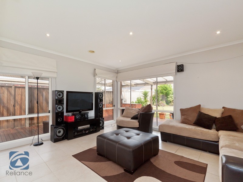 3 Crabapple Place, Lyndhurst VIC 3975