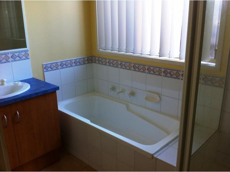 21 The Glade, Hampton Park VIC 3976