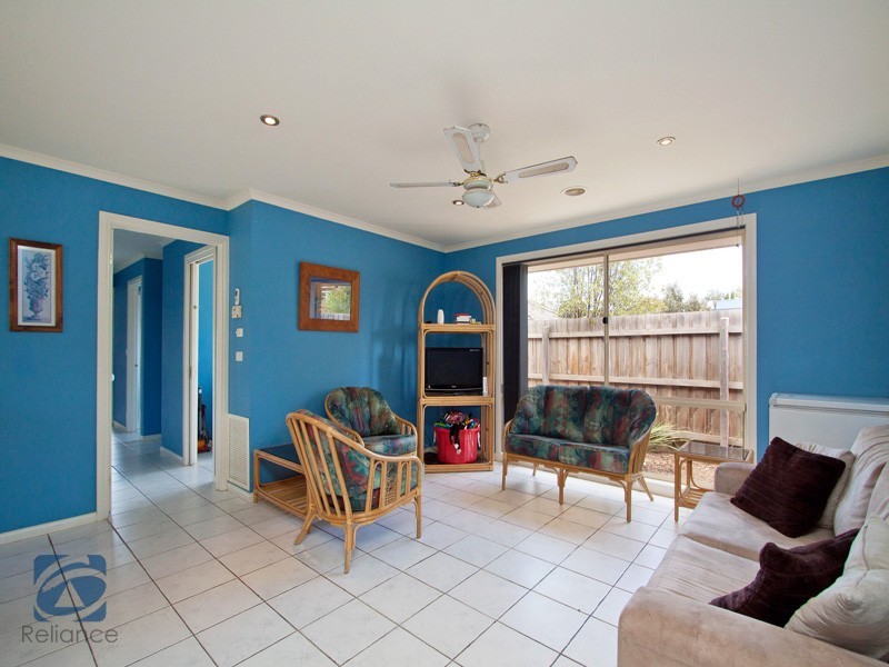 25 Astley Wynd, Lynbrook VIC 3975