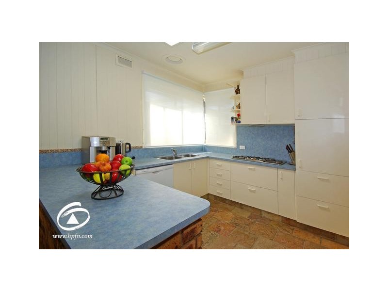 52 Pound Road, Hampton Park VIC 3976