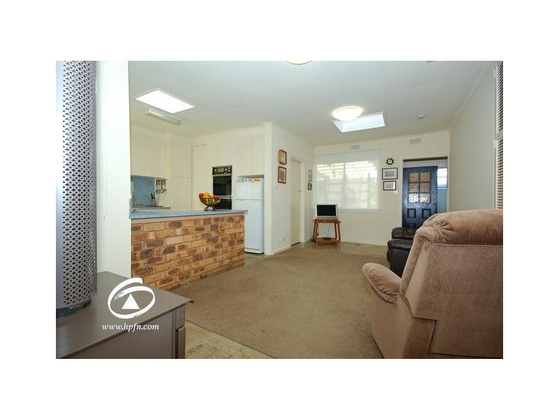 52 Pound Road, Hampton Park VIC 3976