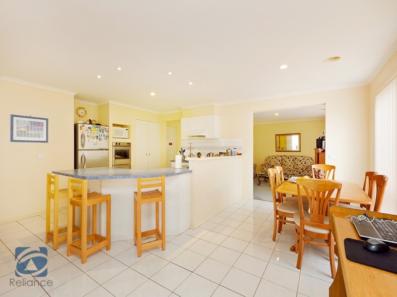 23 Somerset Court, Narre Warren South VIC 3805