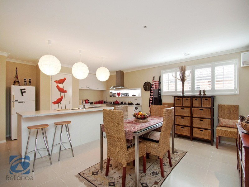 14 Aspendale Place, Lyndhurst VIC 3975