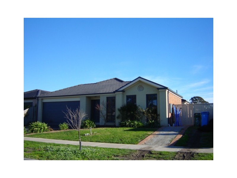 5 Silverwattle Drive, Lyndhurst VIC 3975