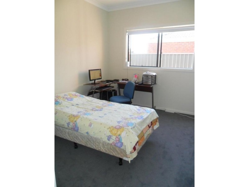 15 Boldrewood Place, Lynbrook VIC 3975