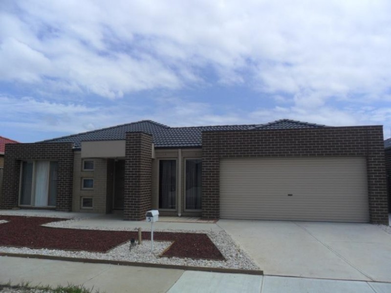 5 Pengana Way, Cranbourne West VIC 3977