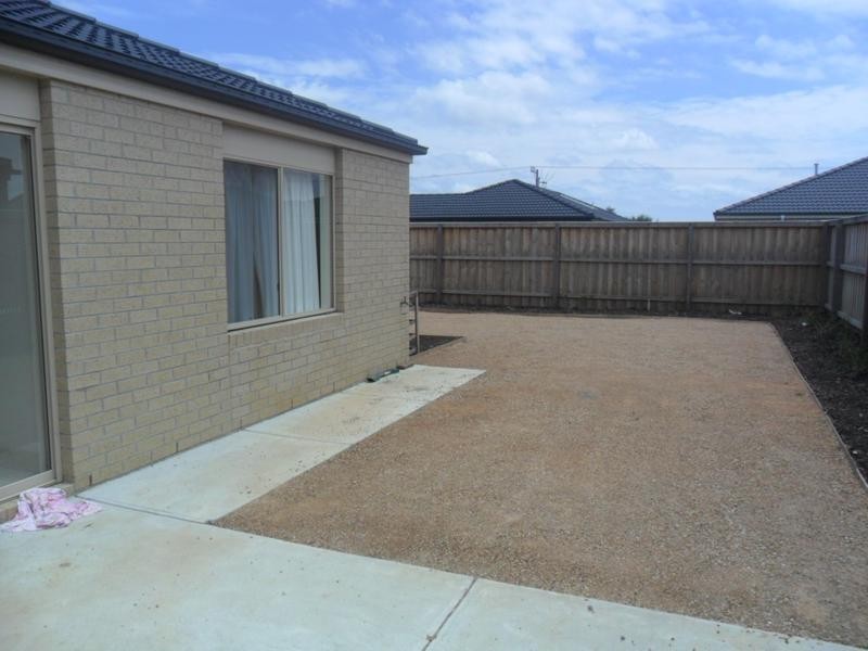 5 Pengana Way, Cranbourne West VIC 3977