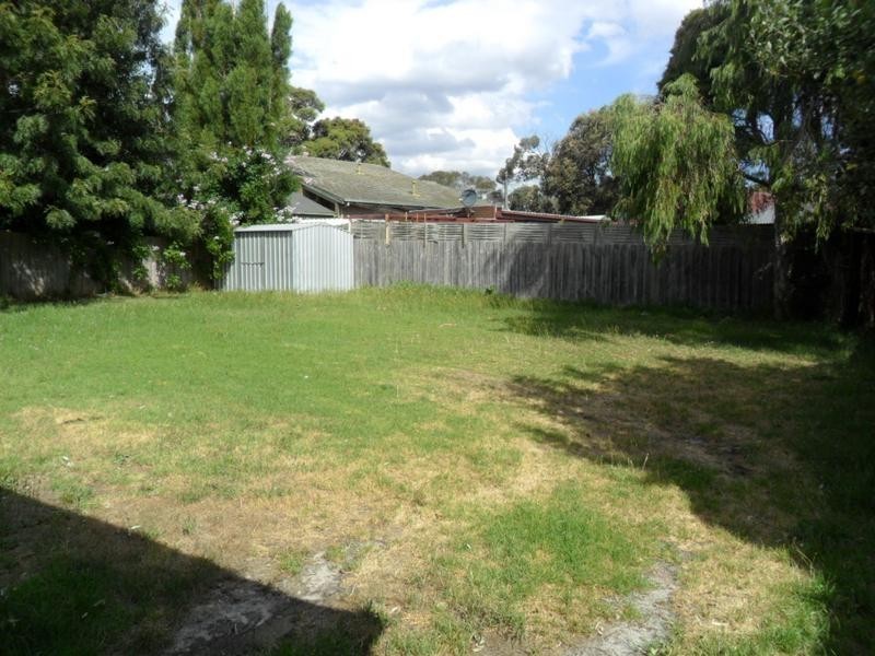 52 Duff Street, Cranbourne VIC 3977