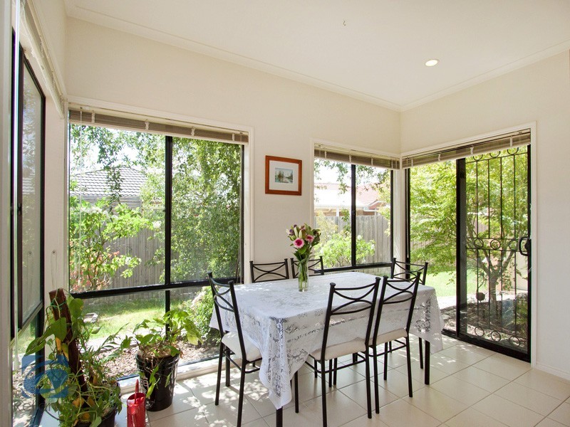 15 Ronans Retreat, Lynbrook VIC 3975
