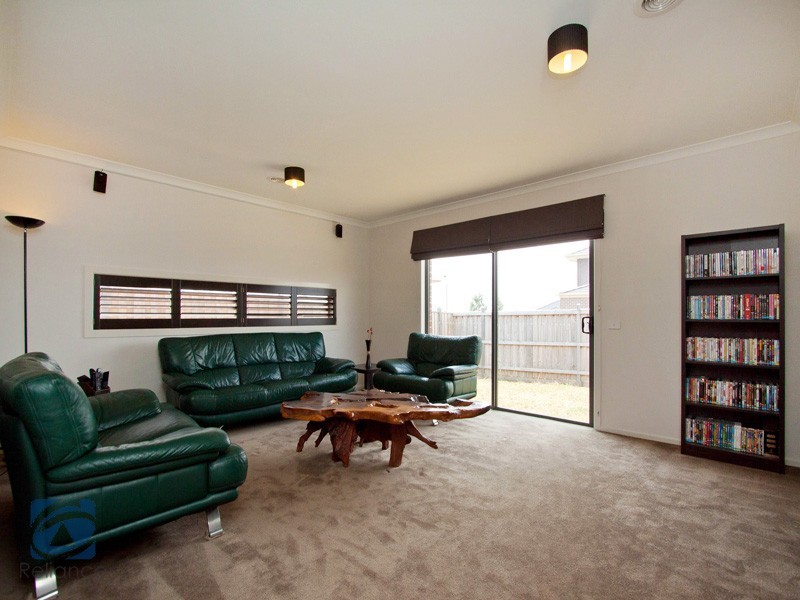 26 Aquanita Close, Lyndhurst VIC 3975