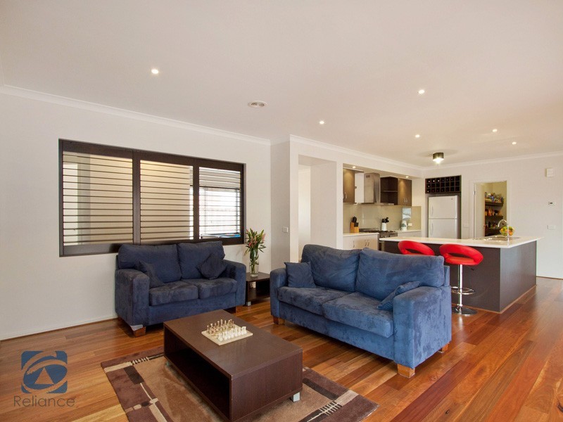 26 Aquanita Close, Lyndhurst VIC 3975