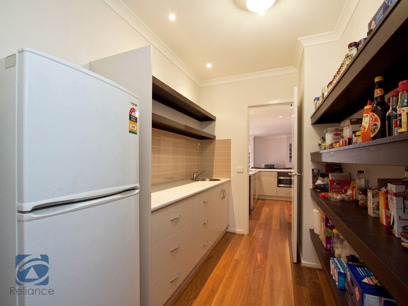26 Aquanita Close, Lyndhurst VIC 3975