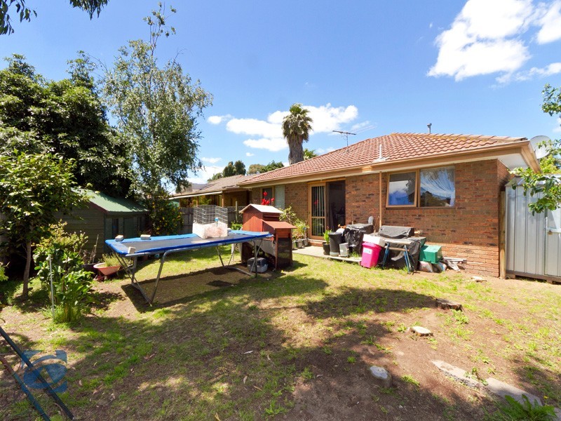 15 Princess Maria Place, Hampton Park VIC 3976