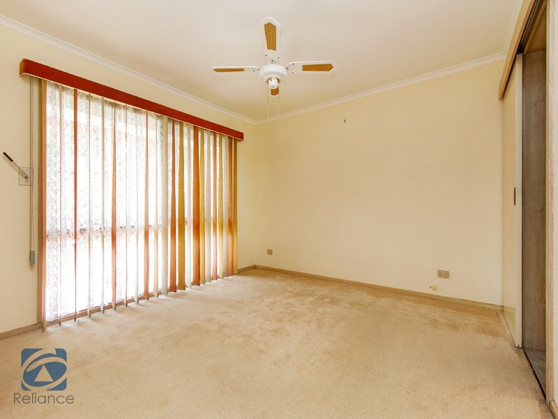 17 Garfield Court, Lynbrook VIC 3975