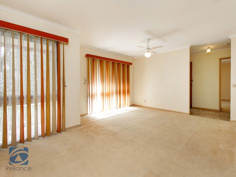 17 Garfield Court, Lynbrook VIC 3975