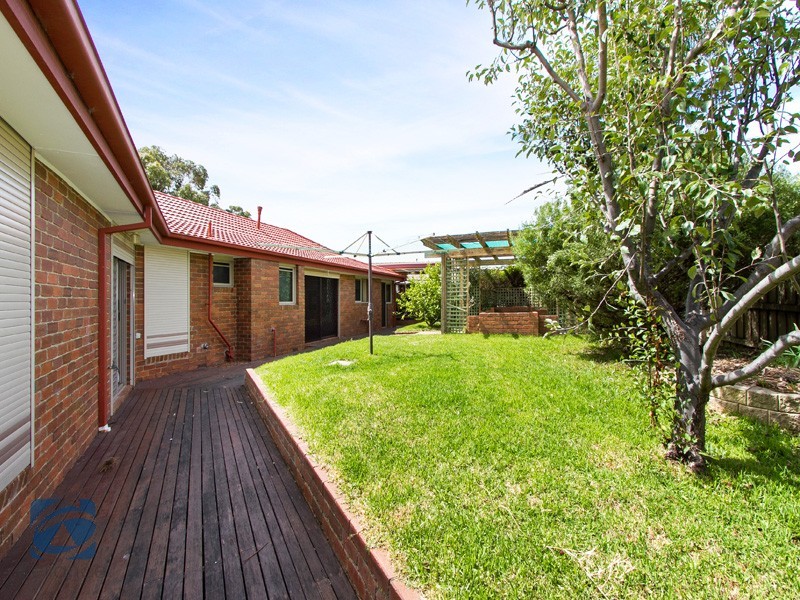 17 Garfield Court, Hampton Park VIC 3976