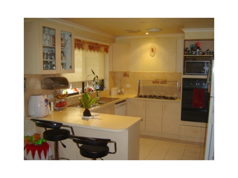 15 Benambra Way, Hampton Park VIC 3976