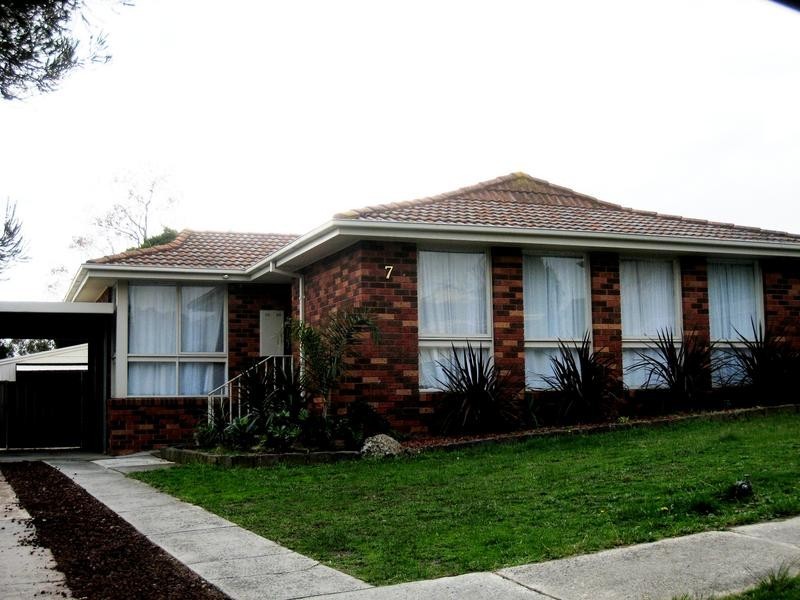7 Barnsbury Close, Hampton Park VIC 3976
