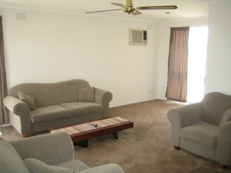 7 Barnsbury Close, Hampton Park VIC 3976