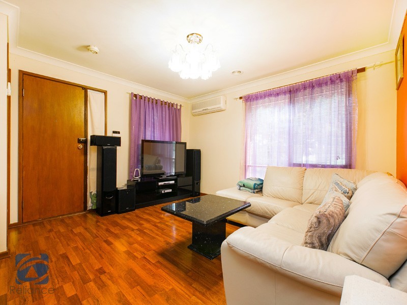 78 Lesley Drive, Hampton Park VIC 3976