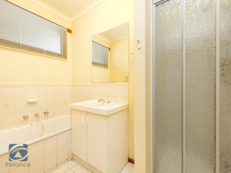 78 Lesley Drive, Hampton Park VIC 3976