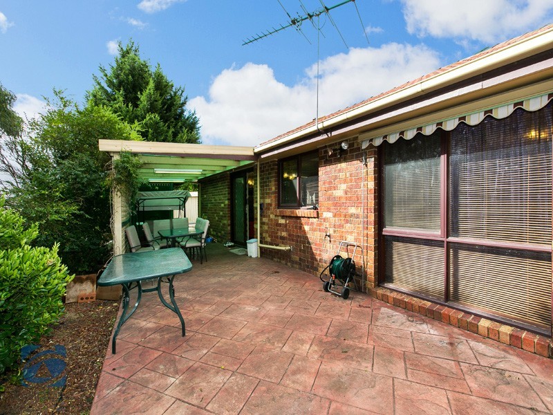 78 Lesley Drive, Hampton Park VIC 3976
