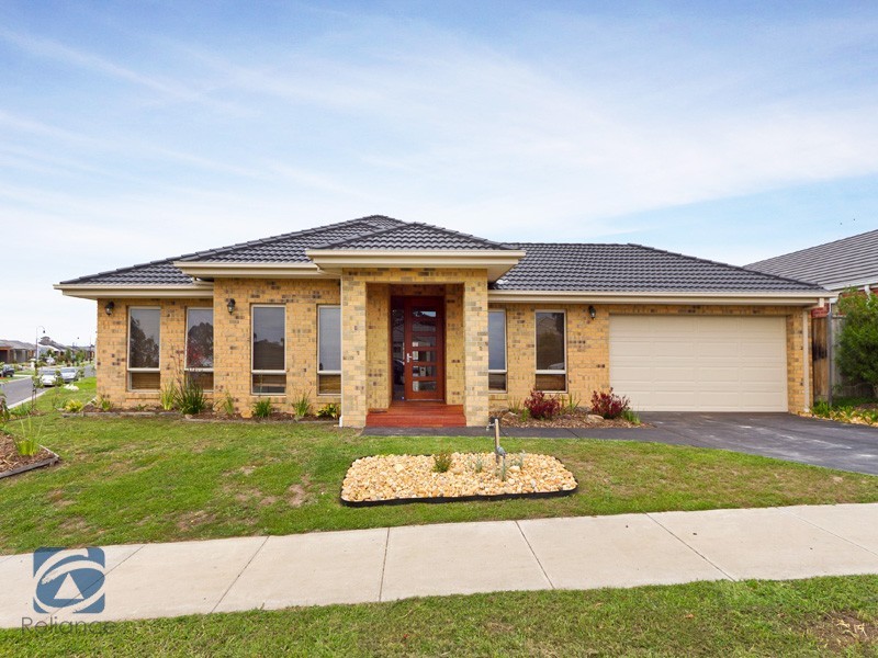 25 Westbury Street, Lyndhurst VIC 3975