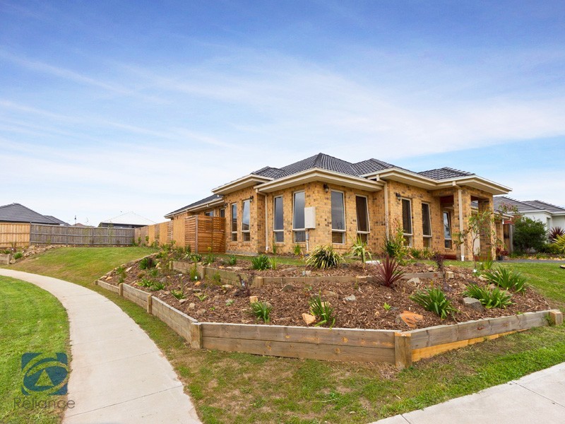 25 Westbury Street, Lyndhurst VIC 3975