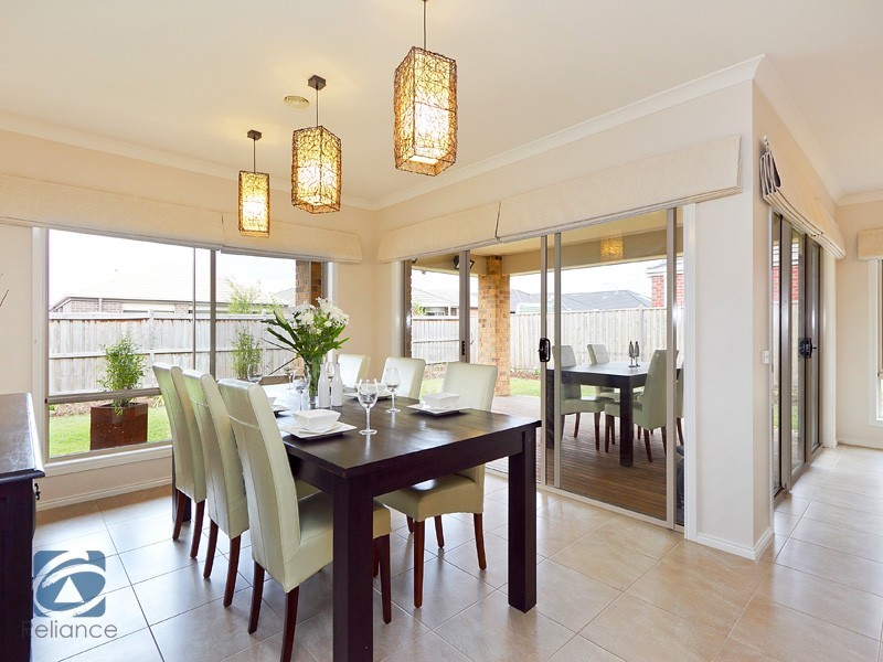 25 Westbury Street, Lyndhurst VIC 3975