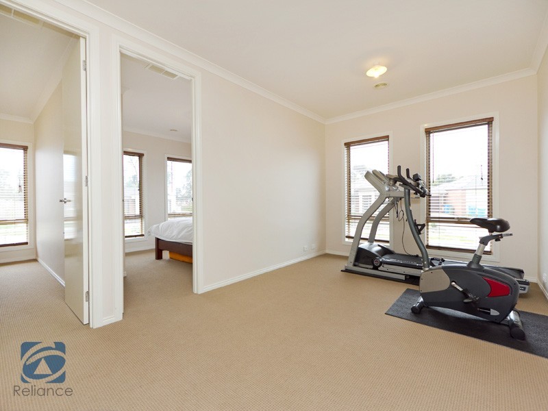 25 Westbury Street, Lyndhurst VIC 3975