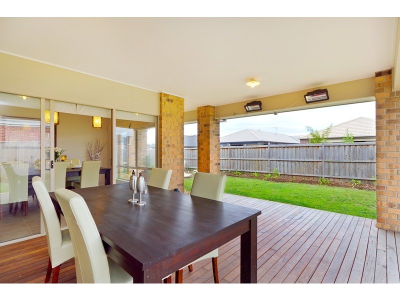 25 Westbury Street, Lyndhurst VIC 3975