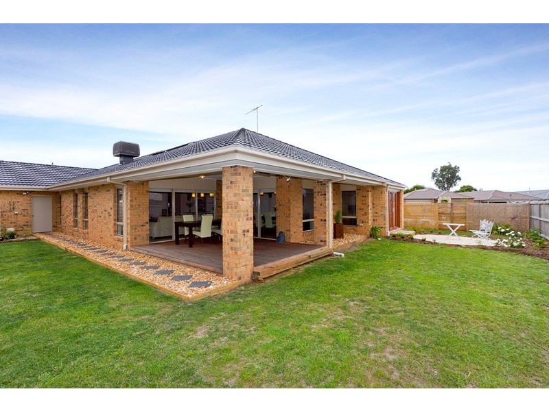 25 Westbury Street, Lyndhurst VIC 3975