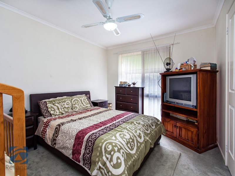 2 Lesley Drive, Hampton Park VIC 3976