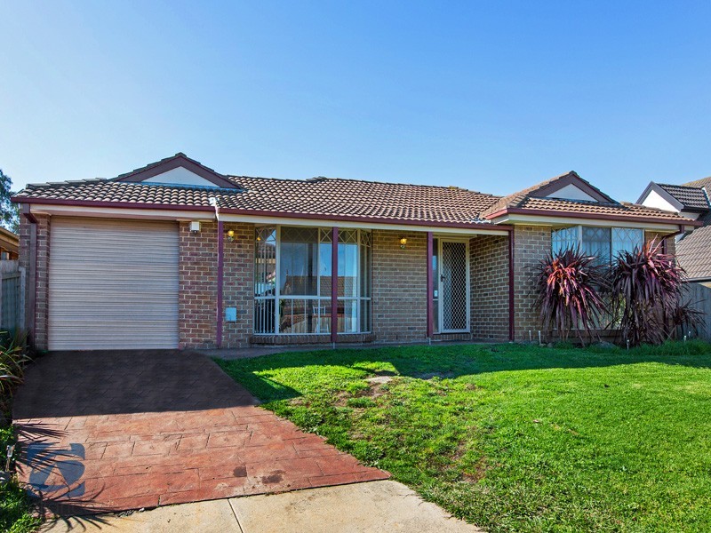 17 Janson Close, Narre Warren South VIC 3805