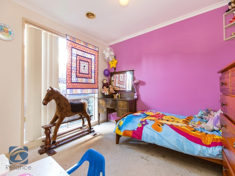 17 Janson Close, Narre Warren South VIC 3805