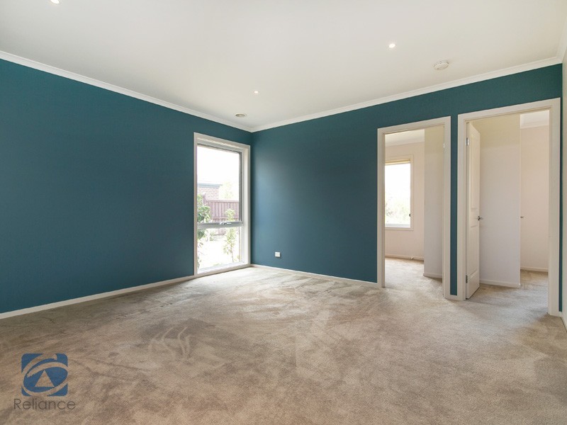 19 Carbine Way, Lyndhurst VIC 3975