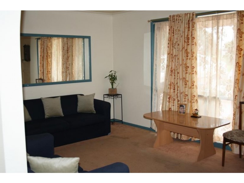 124 Cairns Road, Hampton Park VIC 3976