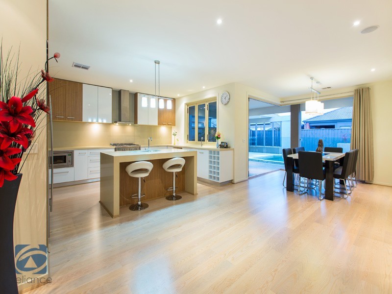 11 Waterbury Street, Cranbourne VIC 3977