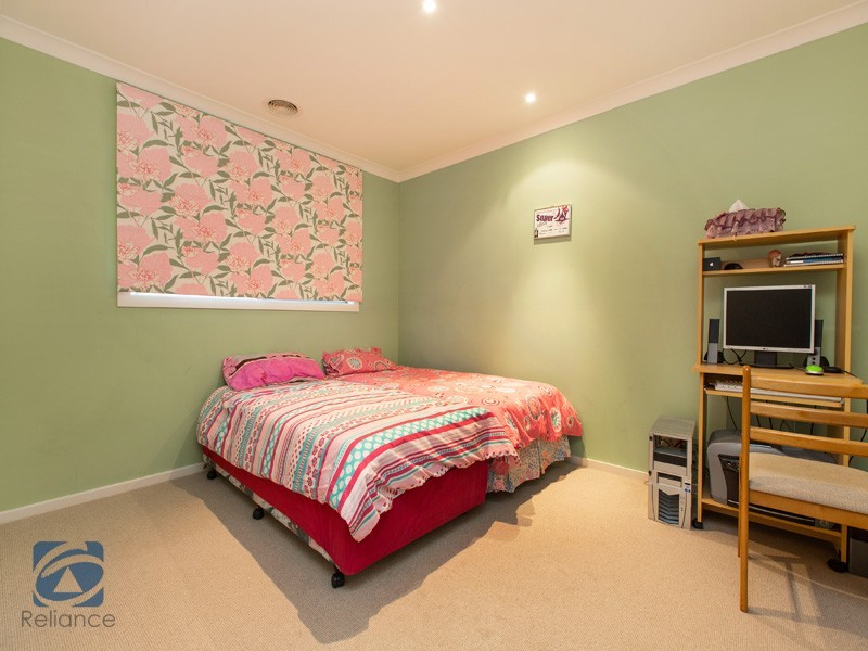 11 Waterbury Street, Cranbourne VIC 3977