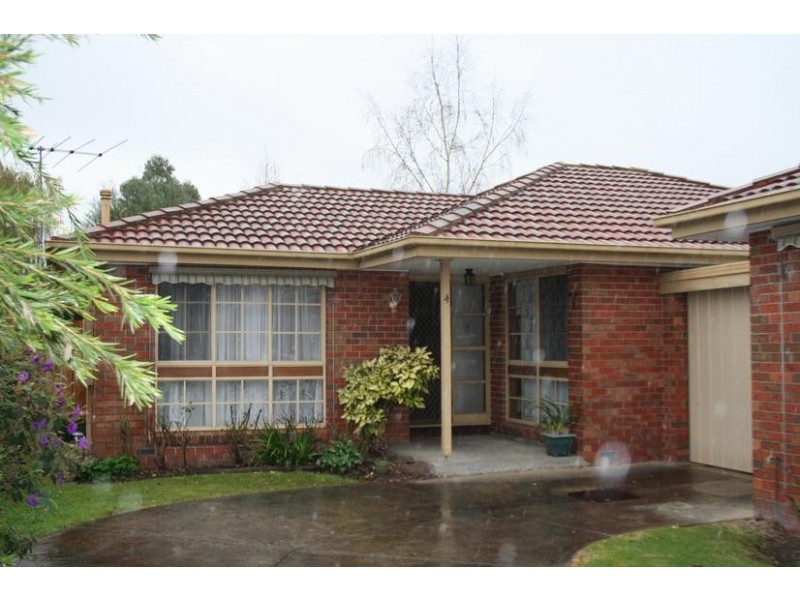 4/58 Woods Street, Beaconsfield VIC 3807